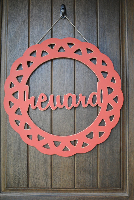 Personalized Door Wreath with Custom Text – Elegant Lattice Circle Design, 23.5" Hand-Painted Sign for Home Decor